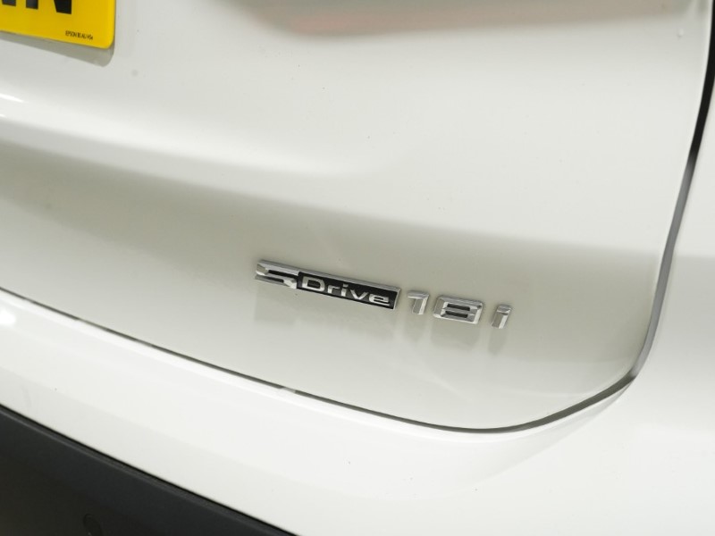 2020 (70) BMW X1 sDrive 18i Sport 5dr Step Auto 5260335