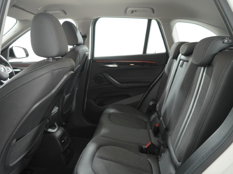 2020 (70) BMW X1 sDrive 18i Sport 5dr Step Auto 5260340