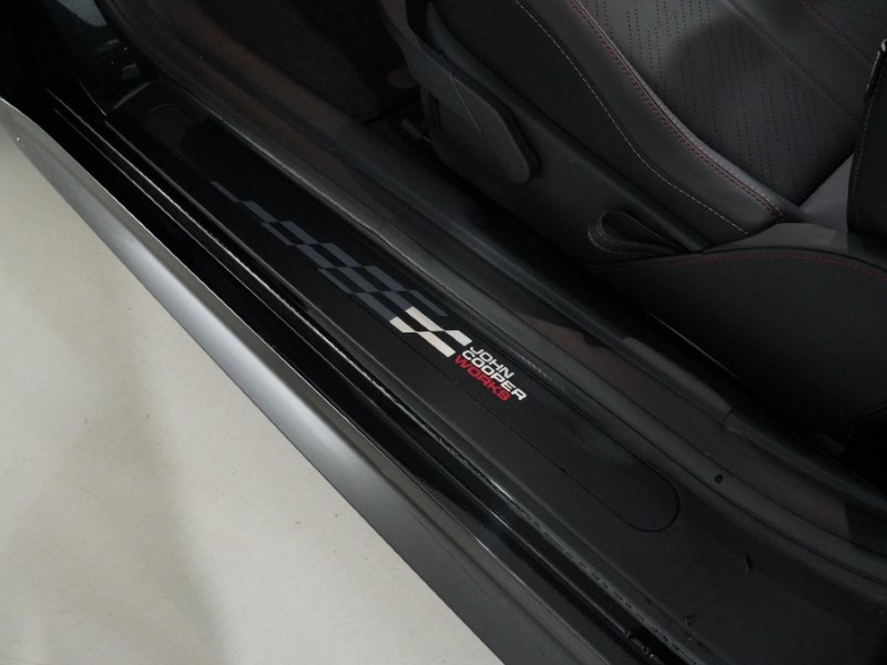 2025 (25) MINI COOPER 135kW E Sport 41kWh 3dr Auto 5154524