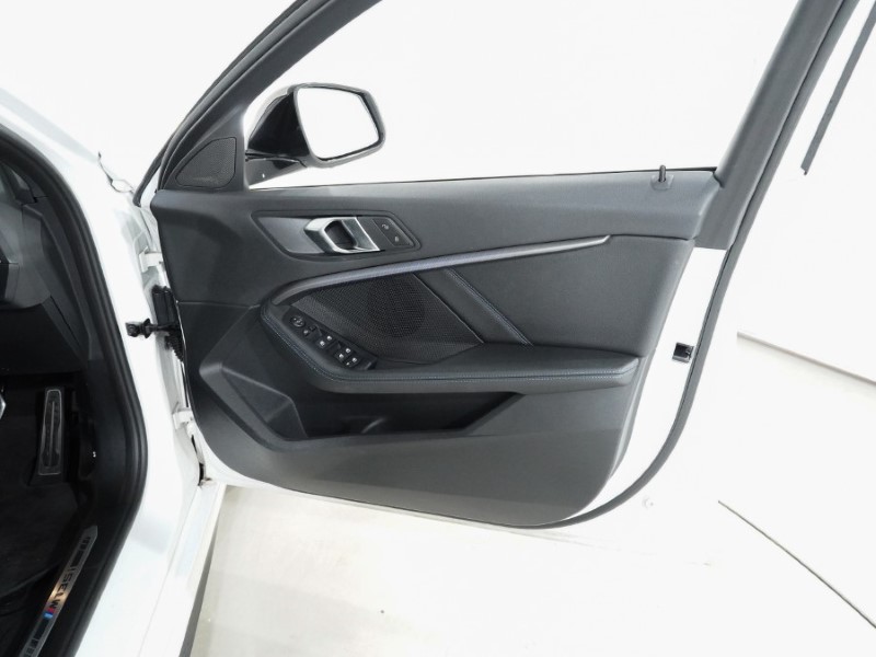 2024 (73) BMW 1 SERIES M135i xDrive 5dr Step Auto 5180758