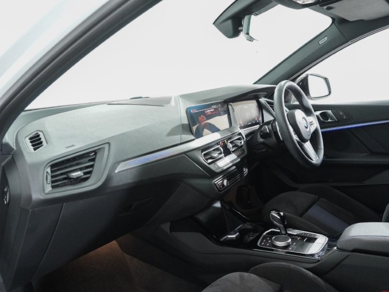 2024 (73) BMW 1 SERIES M135i xDrive 5dr Step Auto 5180745