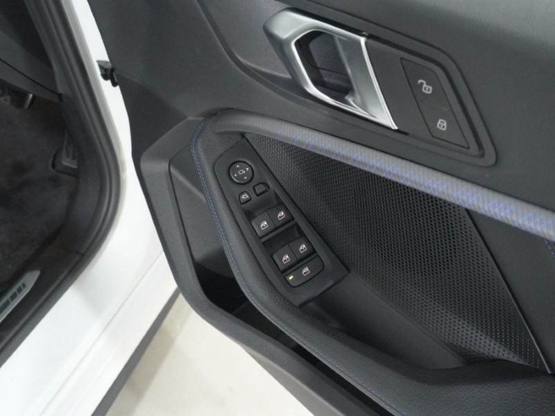 2024 (73) BMW 1 SERIES M135i xDrive 5dr Step Auto 5180759