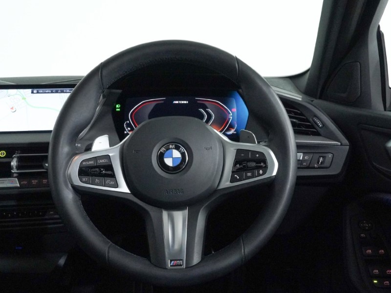 2024 (73) BMW 1 SERIES M135i xDrive 5dr Step Auto 5180751