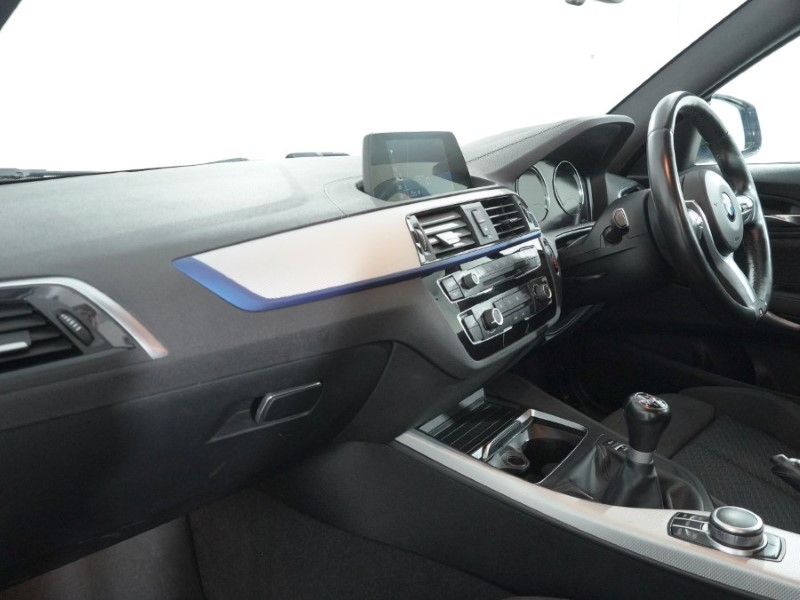 2019 (68) BMW 2 SERIES 218i M Sport 2dr [Nav] 5180997