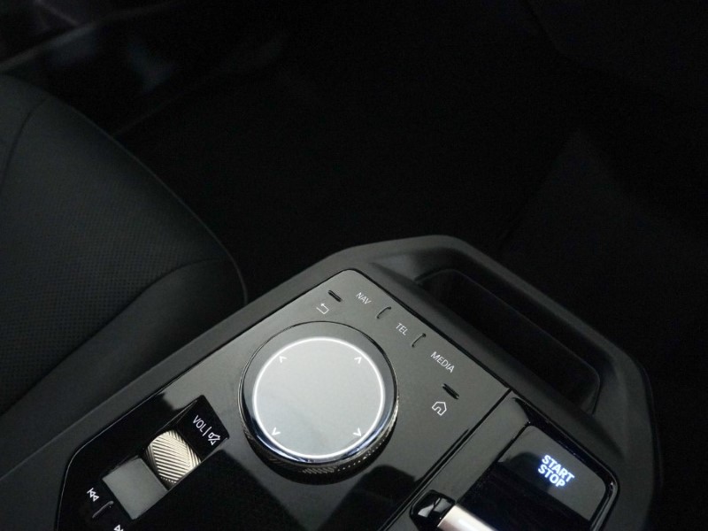 2023 (73) BMW iX 240kW xDrive40 M Sport 76.6kWh 5dr Auto 5164838