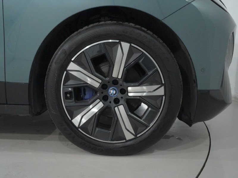 2023 (73) BMW iX 240kW xDrive40 M Sport 76.6kWh 5dr Auto 5164847