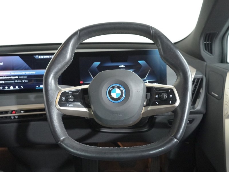 2023 (73) BMW iX 240kW xDrive40 M Sport 76.6kWh 5dr Auto 5164813