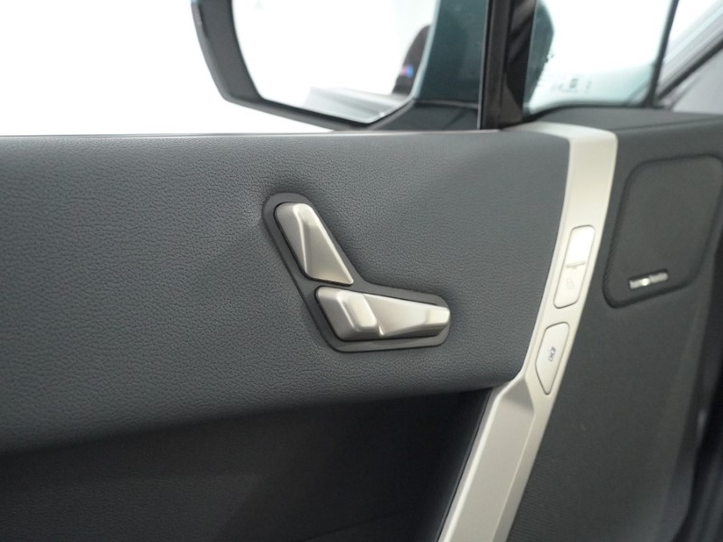 2023 (73) BMW iX 240kW xDrive40 M Sport 76.6kWh 5dr Auto 5164808