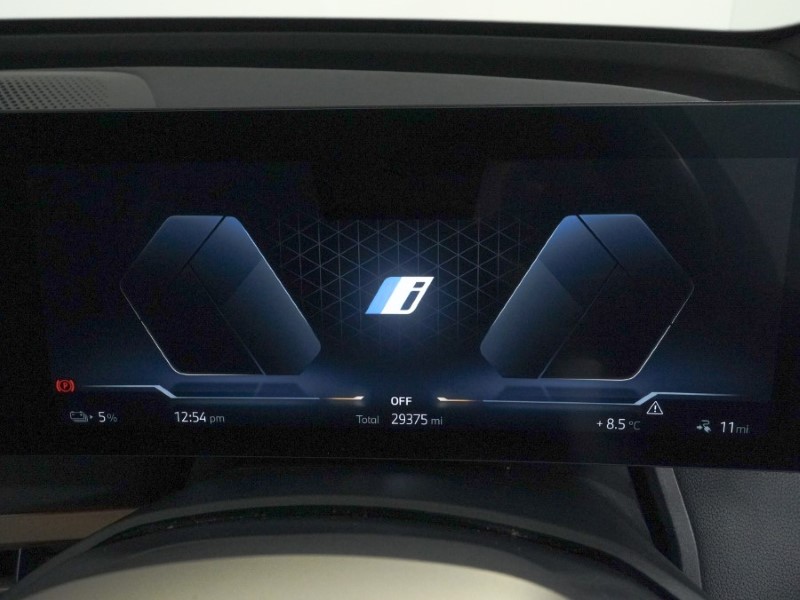 2024 (73) BMW iX 240kW xDrive40 M Sport 76.6kWh 5dr Auto 5165739