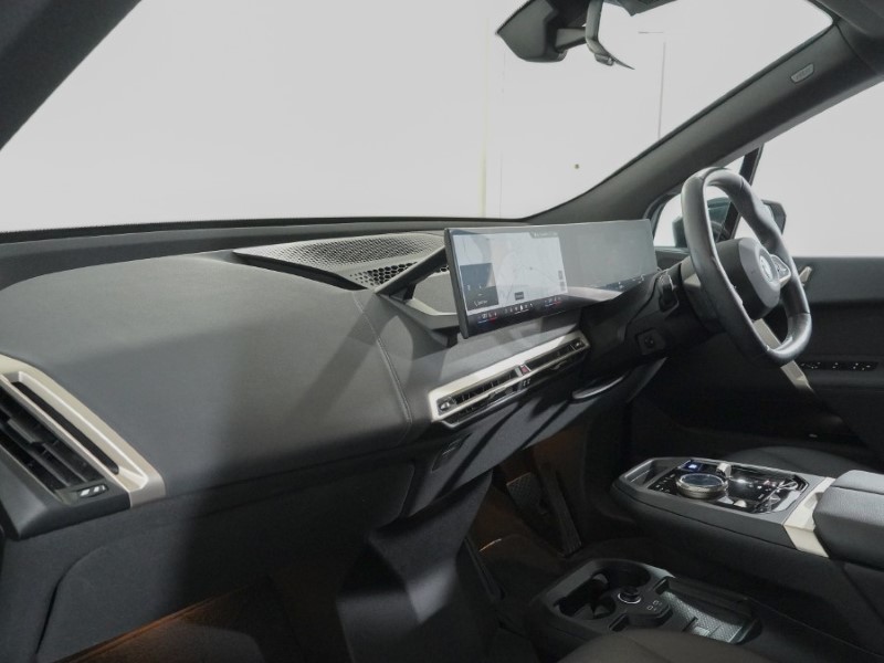 2024 (73) BMW iX 240kW xDrive40 M Sport 76.6kWh 5dr Auto 5165721