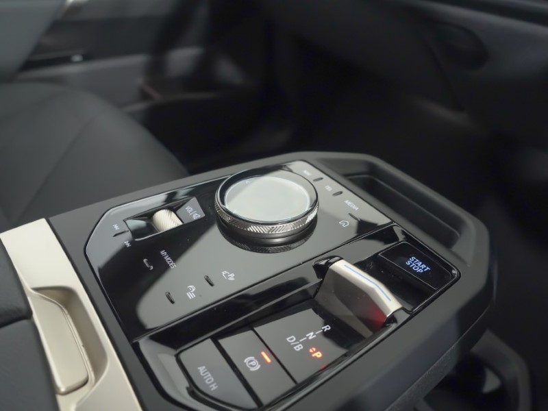 2024 (73) BMW iX 240kW xDrive40 M Sport 76.6kWh 5dr Auto 5165744