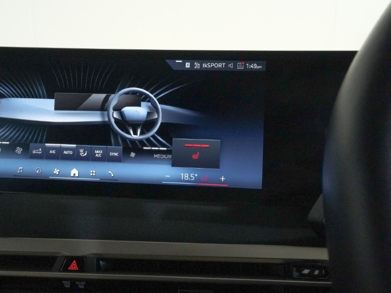 2024 (73) BMW iX 240kW xDrive40 M Sport 76.6kWh 5dr Auto 5166199