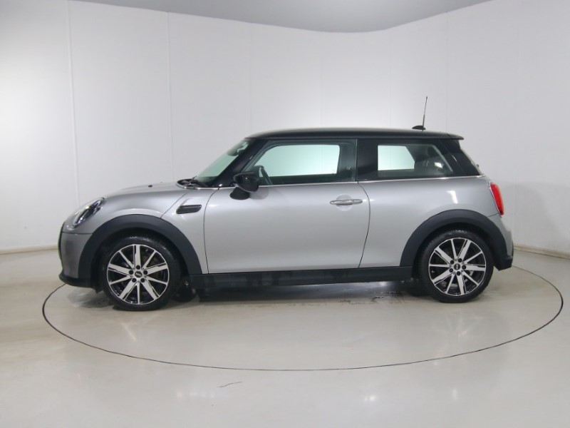 2023 (23) MINI HATCHBACK 1.5 Cooper Classic Premium 3dr 5160967