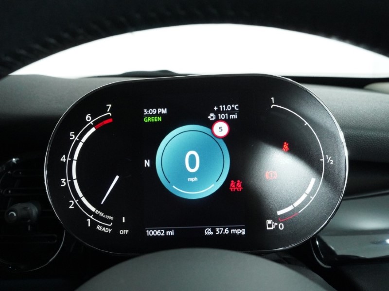 2023 (23) MINI HATCHBACK 1.5 Cooper Classic Premium 3dr 5160959