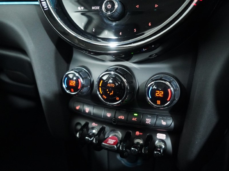 2023 (23) MINI HATCHBACK 1.5 Cooper Classic Premium 3dr 5160951