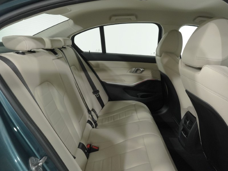 2020 (70) BMW 3 SERIES 320i Sport 4dr Step Auto 5228512