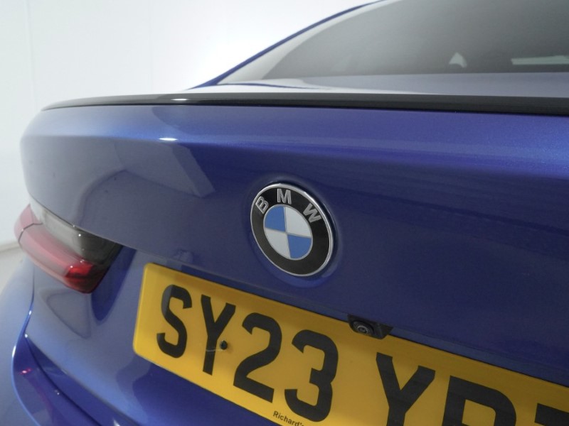 2023 (23) BMW 3 SERIES 320i M Sport 4dr Step Auto 5185193