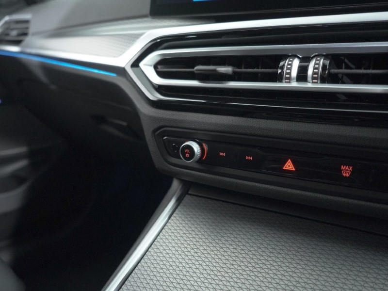 2023 (23) BMW 3 SERIES 320i M Sport 4dr Step Auto 5185231