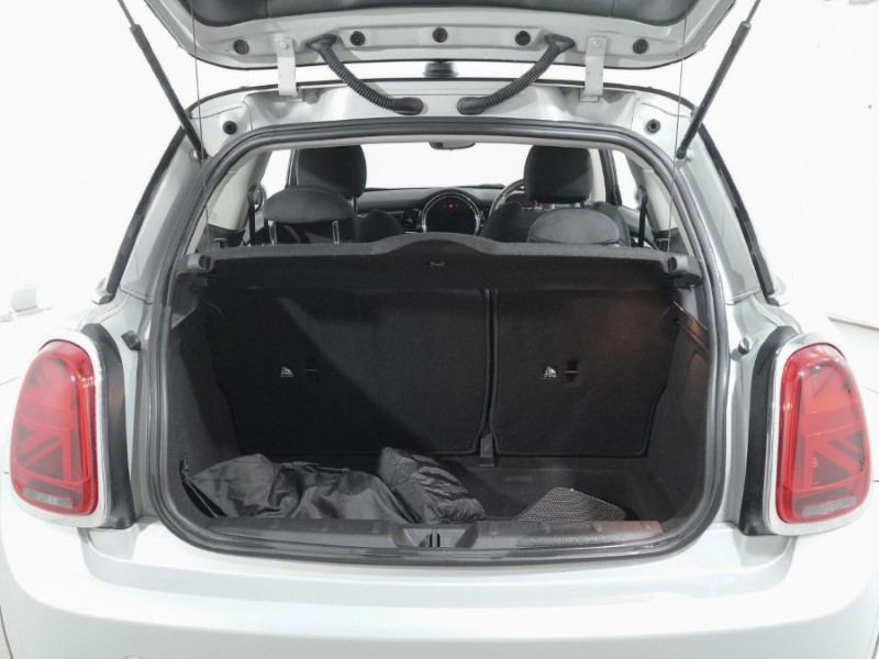 2022 (22) MINI HATCHBACK 135kW Cooper S Level 1 33kWh 3dr Auto 5167703