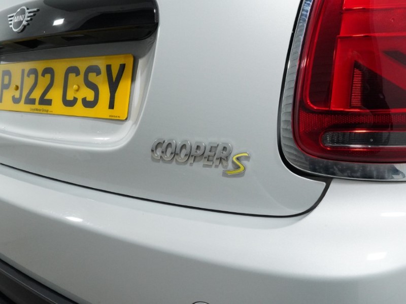 2022 (22) MINI HATCHBACK 135kW Cooper S Level 1 33kWh 3dr Auto 5167700