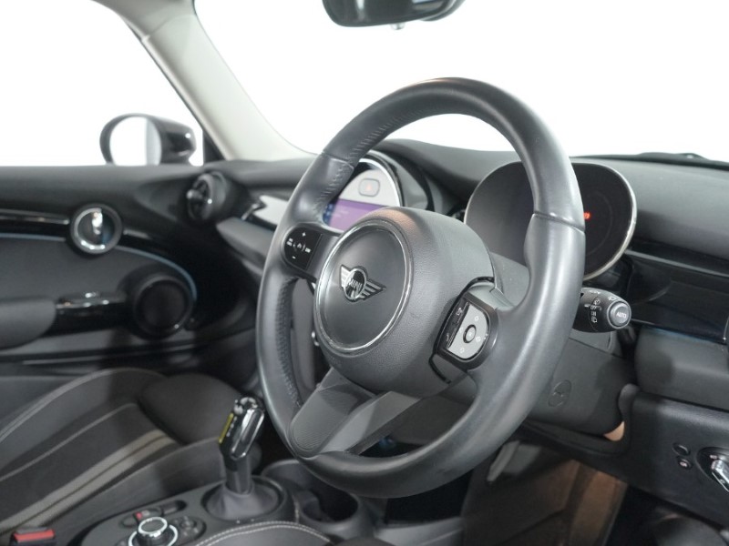 2022 (22) MINI HATCHBACK 135kW Cooper S Level 1 33kWh 3dr Auto 5167717