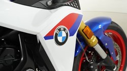2026 (26) BMW Motorrad F900 R (25MY) 5517189