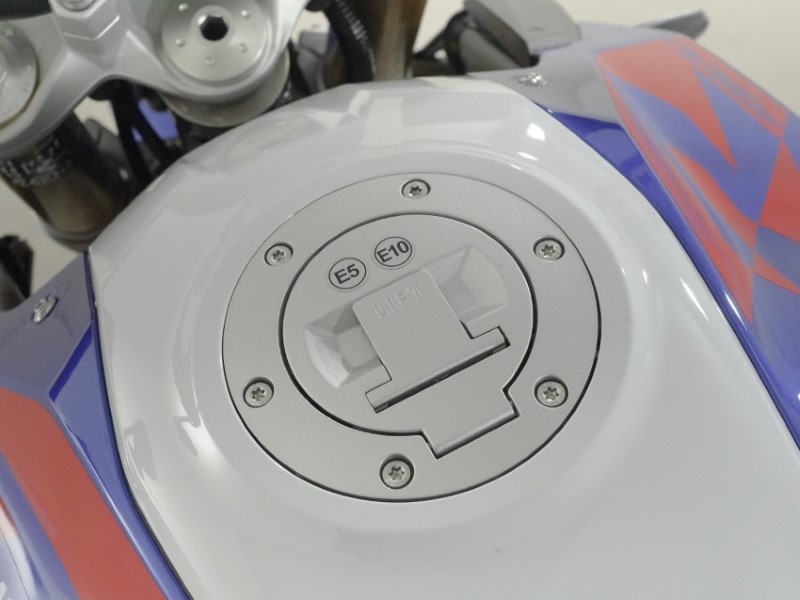2026 (26) BMW Motorrad F900 R (25MY) 5517178