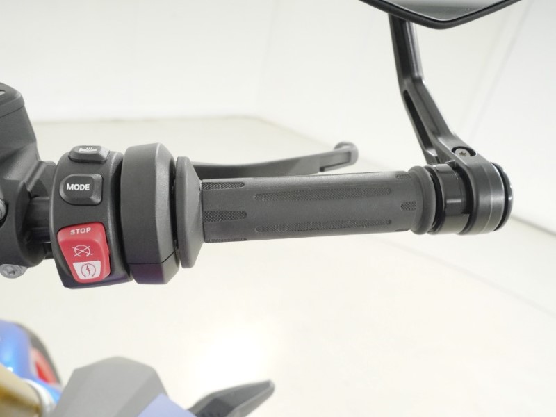 2026 (26) BMW Motorrad F900 R (25MY) 5517181