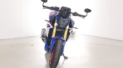 2026 (26) BMW Motorrad F900 R (25MY) 5517195