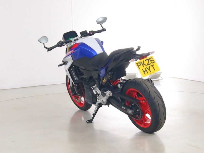 2026 (26) BMW Motorrad F900 R (25MY) 5517198