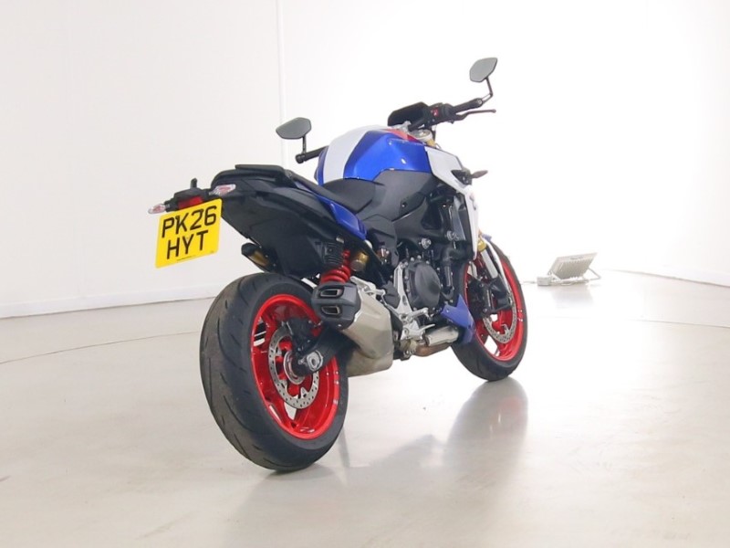 2026 (26) BMW Motorrad F900 R (25MY) 5517200