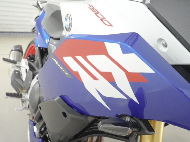 2026 (26) BMW Motorrad F900 F 900 XR 5519755