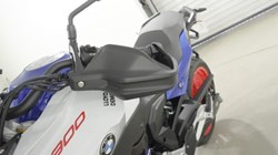 2026 (26) BMW Motorrad F900 F 900 XR 5519752