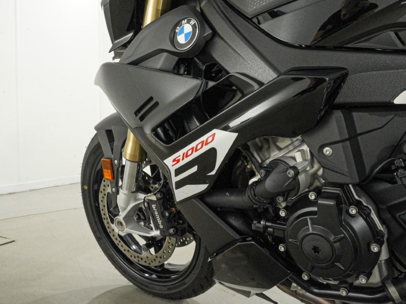 2026 (26) BMW Motorrad S1000 R Sport  (25MY) 5586907