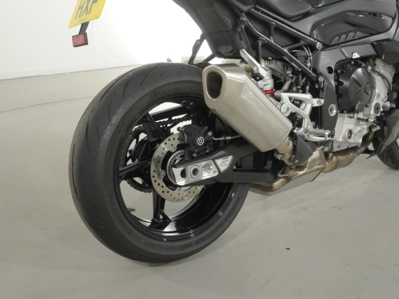2026 (26) BMW Motorrad S1000 R Sport  (25MY) 5586930