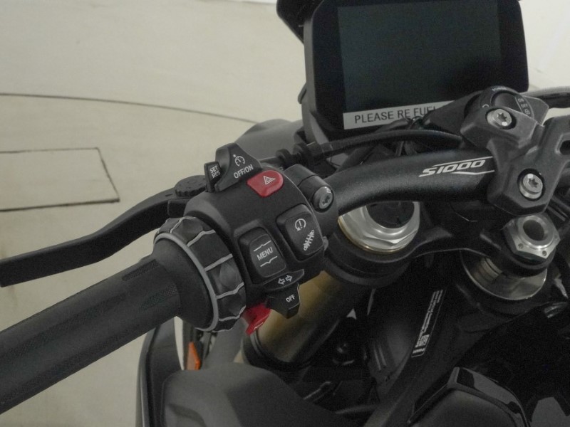 2026 (26) BMW Motorrad S1000 R Sport  (25MY) 5586911