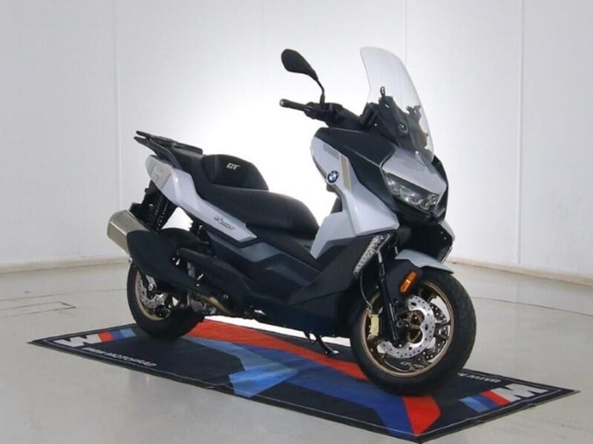 2025 (75) BMW Motorrad C400 GT