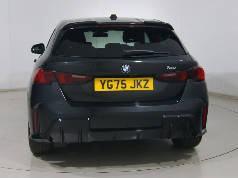 2025 (75) BMW 1 SERIES 120 M Sport 5dr Step Auto 5177398