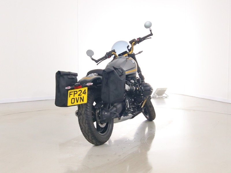 2024 (24) BMW Motorrad R12 (24MY) 5240833