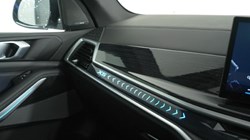 2024 (24) BMW X5 xDrive30d MHT M Sport 5dr Auto 5208673