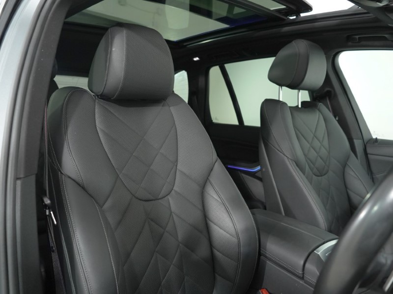 2024 (24) BMW X5 xDrive30d MHT M Sport 5dr Auto 5208645