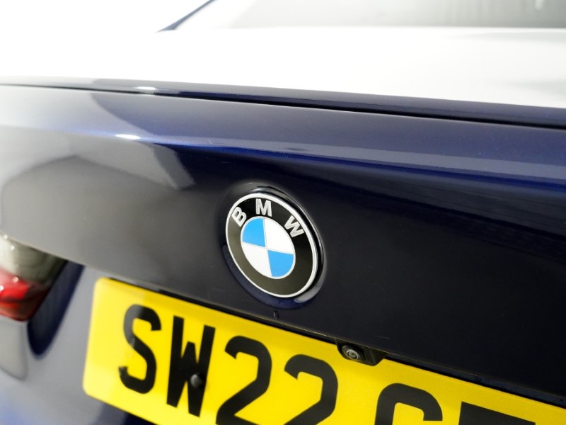 2022 (22) BMW 3 SERIES M340i xDrive MHT 4dr Step Auto 5220037