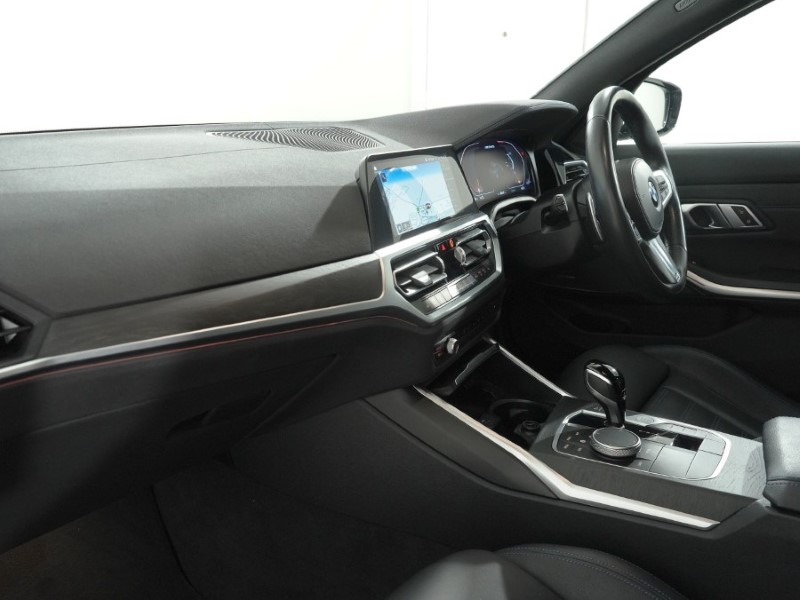 2022 (22) BMW 3 SERIES M340i xDrive MHT 4dr Step Auto 5220041