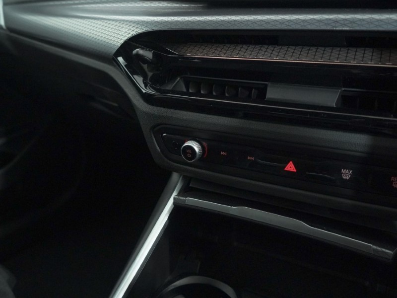 2025 (75) BMW 3 SERIES 320i M Sport 4dr Step Auto 5191592