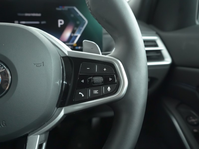 2025 (75) BMW 3 SERIES 320i M Sport 4dr Step Auto 5191576