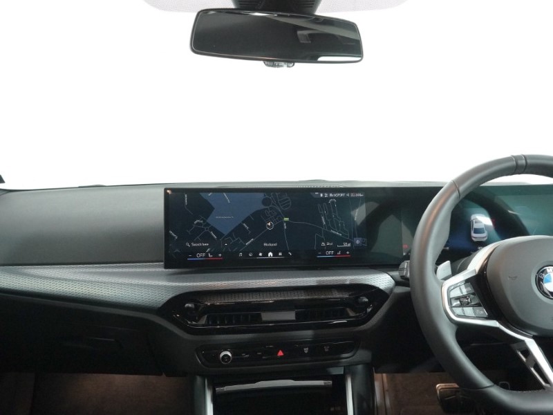 2025 (75) BMW 3 SERIES 320i M Sport 4dr Step Auto 5191568