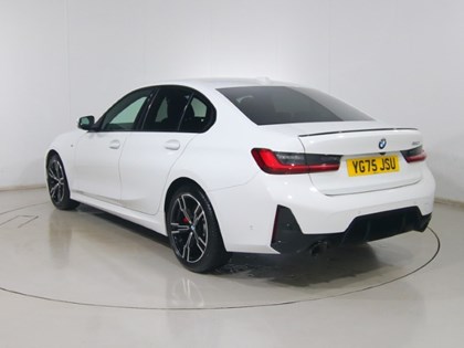 2025 (75) BMW 3 SERIES 320i M Sport 4dr Step Auto
