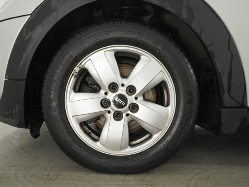 2020 (70) MINI HATCHBACK 1.5 Cooper Classic II 5dr Auto 5228726