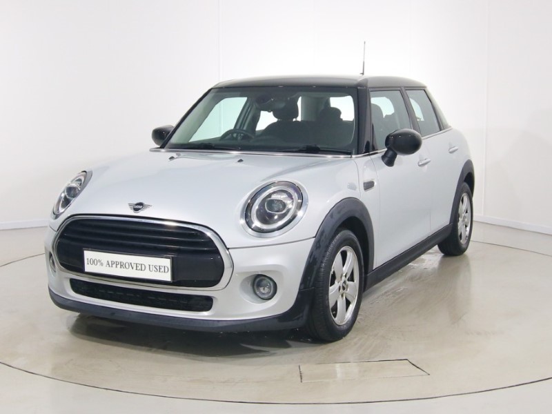 2020 (70) MINI HATCHBACK 1.5 Cooper Classic II 5dr Auto 5228747