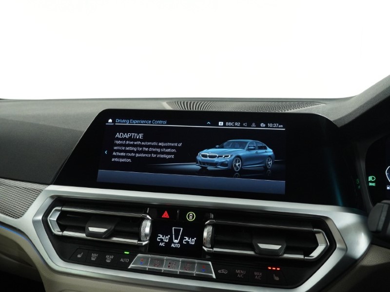 2020 (20) BMW 3 SERIES 330e M Sport 4dr Auto [Plus Pack] 5213400